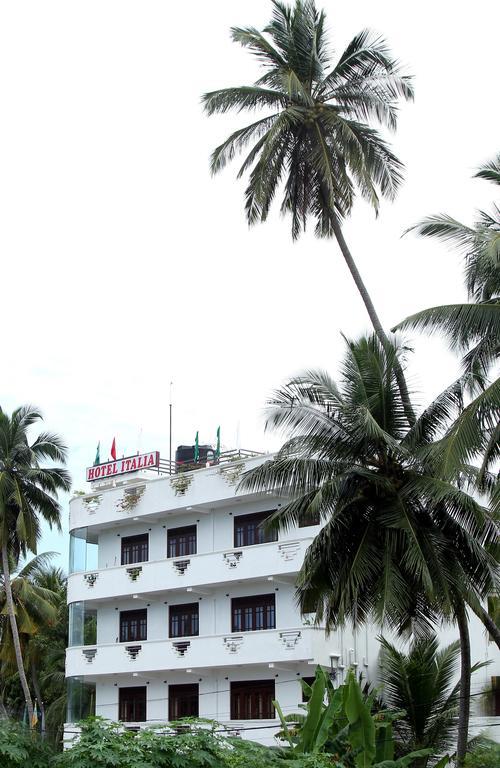 Hotel Italia Ambalangoda  Exterior photo